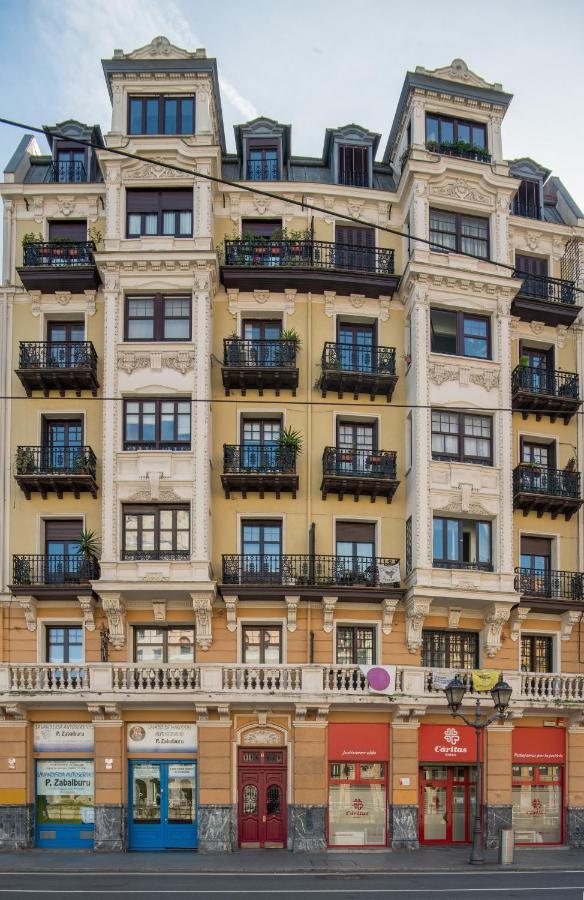 L' Atelier Del Arriaga Appartement Bilbao Buitenkant foto